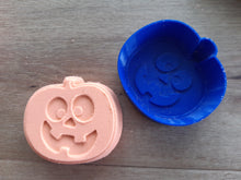 Load image into Gallery viewer, Wacky Pumpkin (2022) Bath Bomb Mould